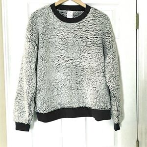 Cozy Gray Sherpa Set